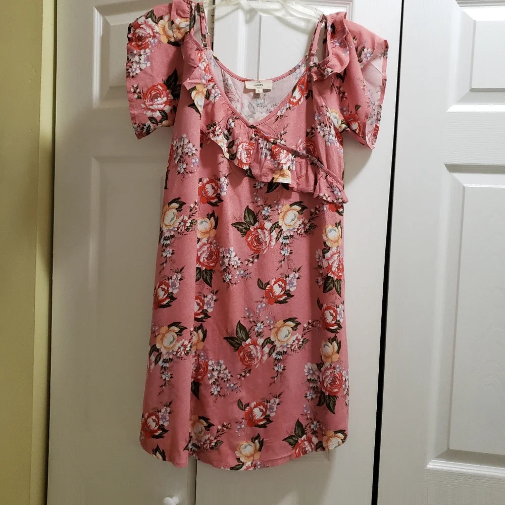 Small Entro boutique dress - Picture 3 of 7
